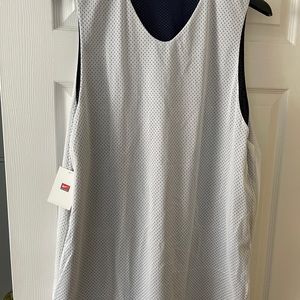 Pack of 2 Vintage Nike reversible basketball Jersey white/navy Size Large